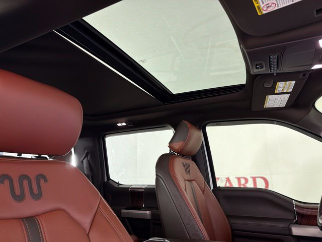 Used 2022 Ford F350 King Ranch w/ King Ranch Ultimate Package AWD/4WD image 34