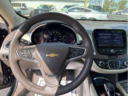 Used 2024 Chevrolet Malibu LT FWD image 16