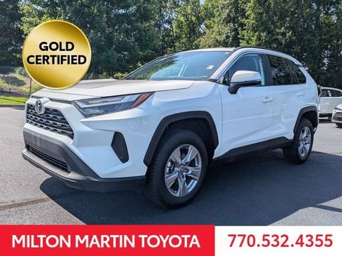 Certified 2025 Toyota RAV4 XLE FWD image 5