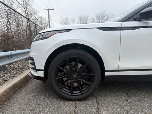 New 2026 Land Rover Range Rover Velar Dynamic SE AWD/4WD image 9