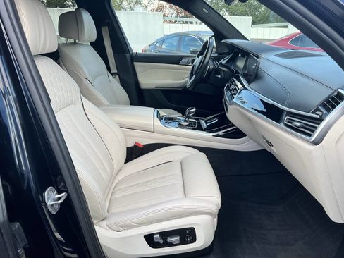 Used 2019 BMW X7 xDrive50i w/ Dynamic Handling Package image 53