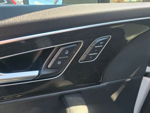 Used 2023 Audi Q7 2.0T Premium AWD/4WD image 19