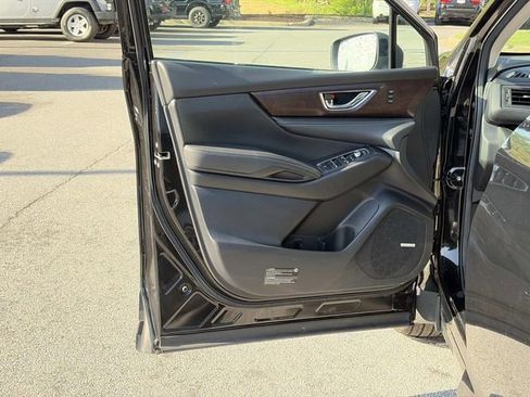 Used 2023 Subaru Ascent Touring AWD/4WD image 15