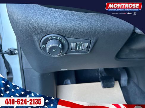 New 2026 Jeep Compass Limited image 13