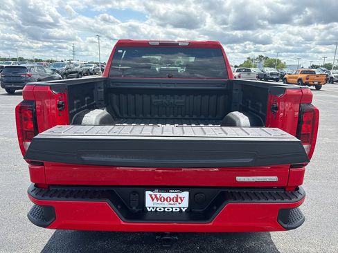 New 2026 GMC Sierra 1500 Elevation w/ Elevation Select Package AWD/4WD image 33