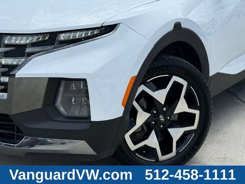 Used 2022 Hyundai Santa Cruz Limited AWD/4WD image 3