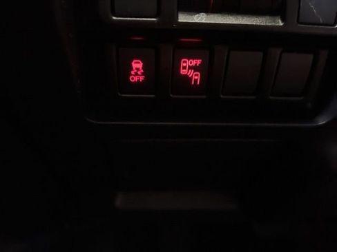 Used 2023 Subaru Impreza Premium image 40