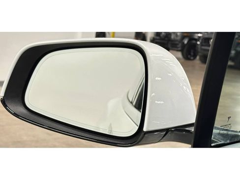 Used 2026 Tesla Model X Plaid AWD/4WD image 37