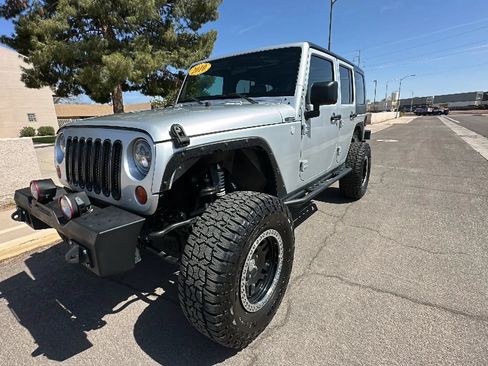 Used 2010 Jeep Wrangler Unlimited Sport AWD/4WD image 10