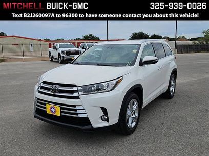 Used 2017 Toyota Highlander Limited