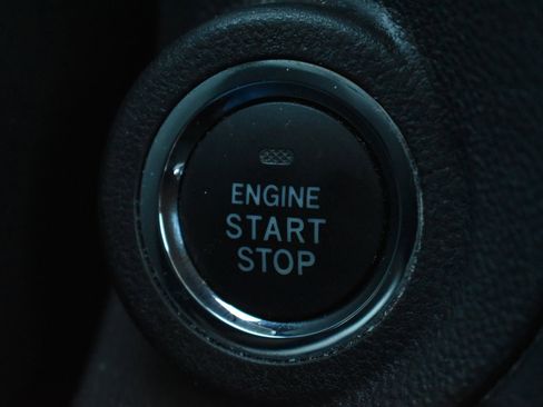 Used 2020 Subaru Outback Touring XT image 31