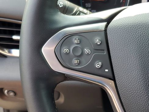 Used 2023 Chevrolet Traverse RS w/ LPO, Floor Liner Package FWD image 13