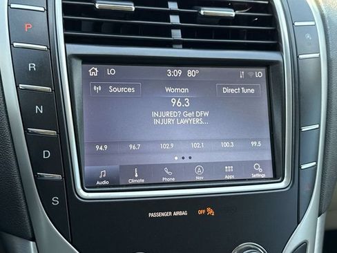 Used 2020 Lincoln Nautilus FWD w/ Equipment Group 101A image 24