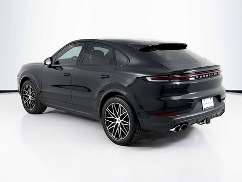 New 2026 Porsche Cayenne Coupe image 3