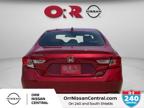 Used 2020 Honda Accord Touring image 6