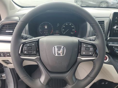 New 2026 Honda Odyssey EX-L image 17
