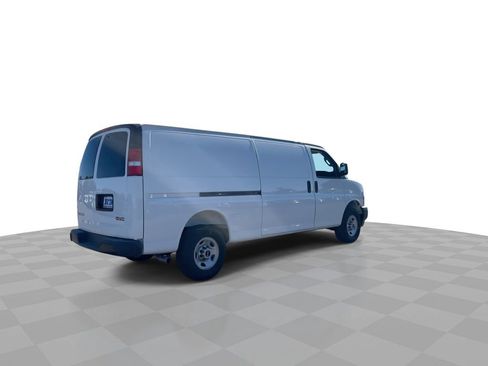 New 2025 GMC Savana 2500 Extended w/ Driver Convenience Package image 9