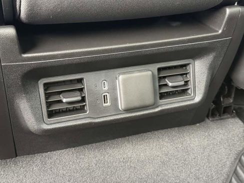 Used 2024 Chevrolet Silverado 1500 LT AWD/4WD image 14