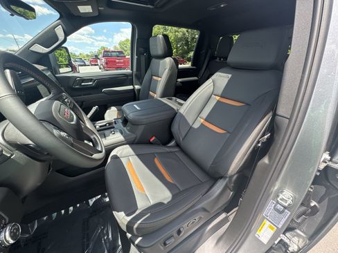 New 2026 GMC Sierra 2500 AT4 w/ AT4 Premium Plus Package AWD/4WD image 13