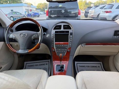 Used 2010 Lexus ES 350 FWD image 11