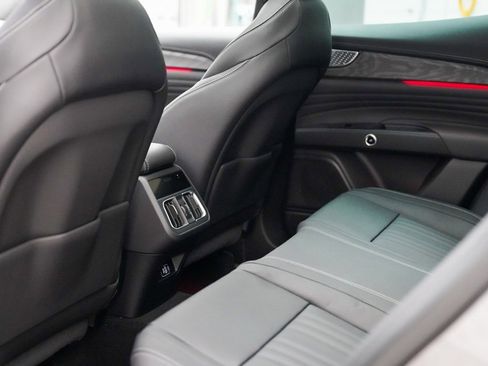 New 2025 Maserati Grecale Modena image 22