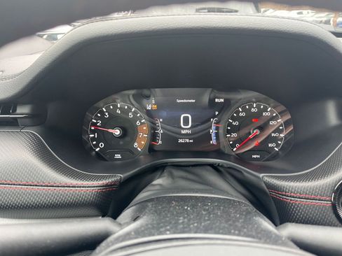 Used 2025 Jeep Compass Trailhawk image 35