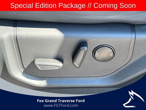 Certified 2023 Ford Expedition XLT AWD/4WD image 9