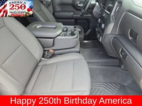 Used 2025 Chevrolet Silverado 1500 Custom Trail Boss w/ Turbomax Blackout Package AWD/4WD image 15