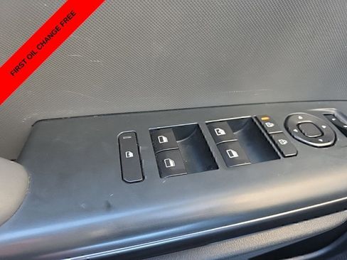 Used 2025 Kia K4 FWD image 9