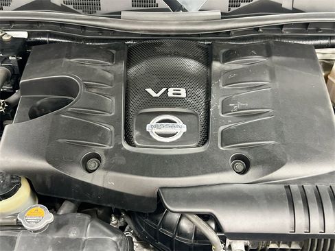 Used 2021 Nissan Armada SL w/ Captain's Chairs Package image 24