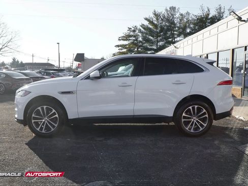 Used 2019 Jaguar F-PACE Premium image 4
