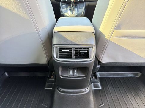 Used 2020 Honda CR-V Touring image 21