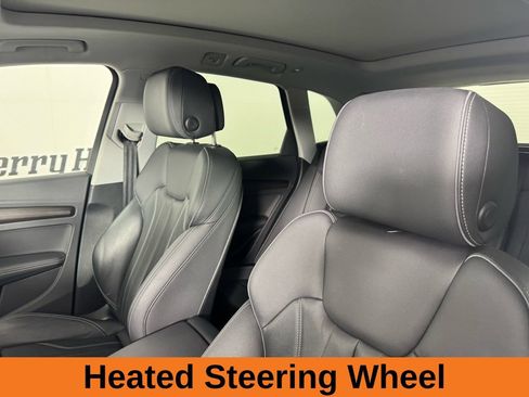 Used 2024 Audi Q5 2.0T Premium Plus image 13