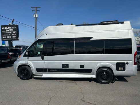 Used 2017 RAM ProMaster 3500 w/ Mopar Trailer Tow Group FWD image 2