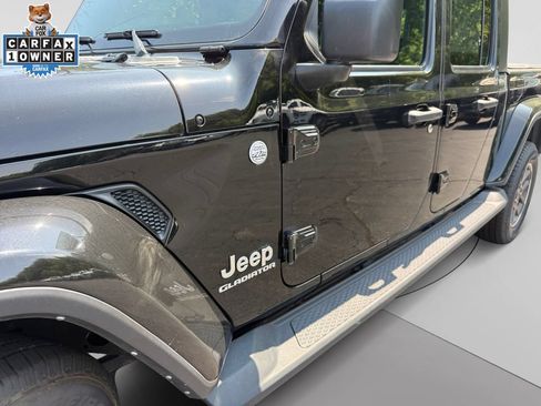 Used 2022 Jeep Gladiator Overland w/ Popular Equipment Package AWD/4WD image 22