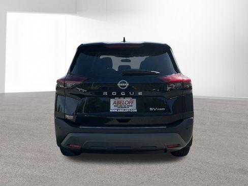 Used 2022 Nissan Rogue SV AWD/4WD image 4