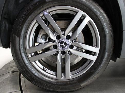 Used 2024 Mercedes-Benz GLA 250 image 32