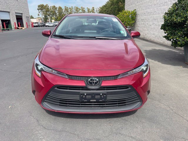 Certified 2025 Toyota Corolla LE FWD image 2