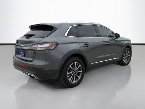 Used 2023 Lincoln Nautilus AWD w/ Premium Package image 5