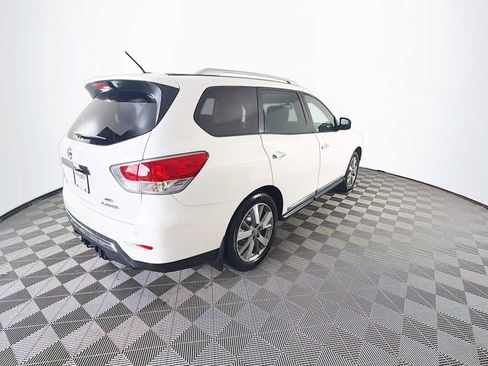 Used 2013 Nissan Pathfinder Platinum w/ Platinum Premium Pkg AWD/4WD image 4