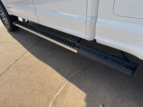 Used 2021 Ford F250 Lariat w/ Lariat Value Package image 12