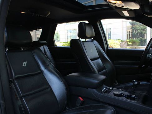 Used 2020 Dodge Durango R/T w/ Blacktop Package AWD/4WD image 28