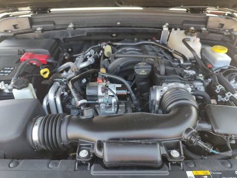 Used 2023 Jeep Wrangler Unlimited Sport AWD/4WD image 32