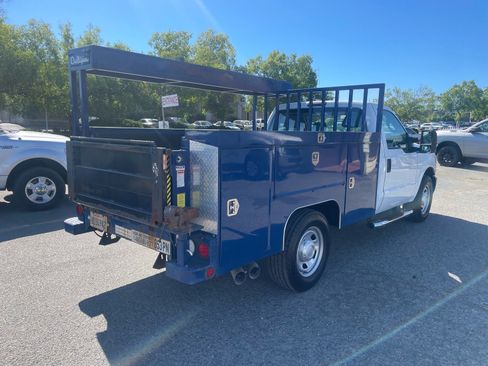 Used 2016 Ford F350 XL RWD image 4