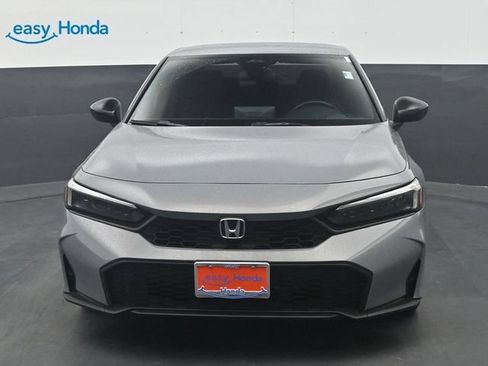Used 2025 Honda Civic Sport image 2