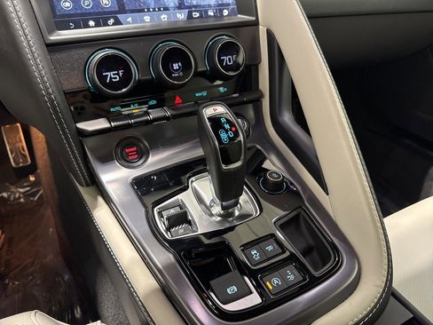 Used 2024 Jaguar F-TYPE R image 24