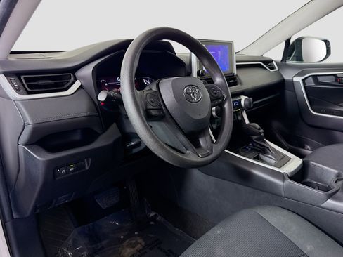 Used 2024 Toyota RAV4 LE FWD image 22