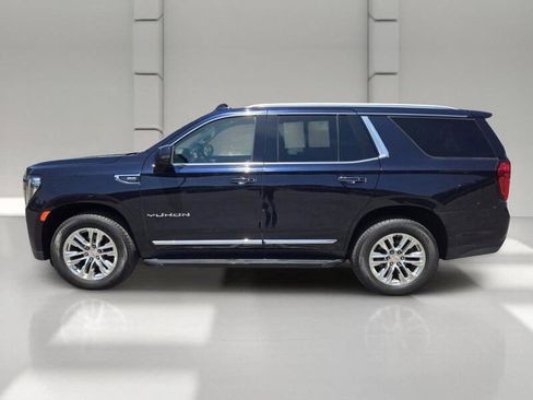 Used 2022 GMC Yukon SLT w/ SLT Luxury Package RWD image 4