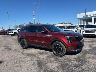 Used 2025 Kia Sorento S video 1
