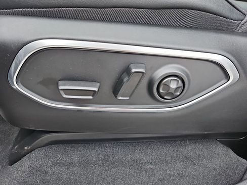 New 2026 Jeep Grand Wagoneer Limited image 15